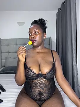 prettiepearl online show from October 2025 09:22:01 PM