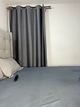 prettiepearl online show from March 2026 11:30:02 PM