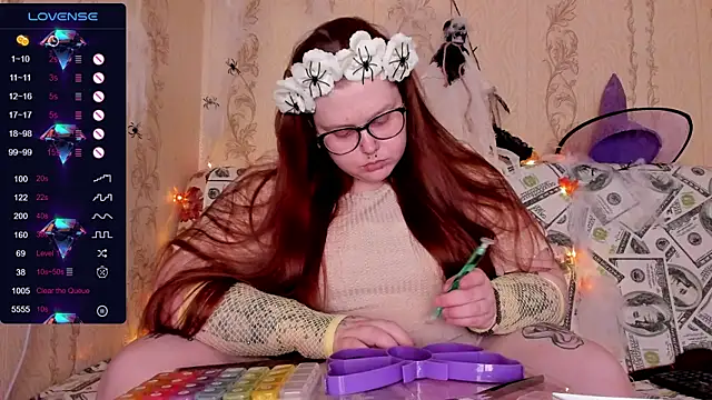 Snapshot of Crow_Diam0nd chatting on October 2025 09:14:02 PM Crow Diam0nd online show from October 2025 09:14:02 PM