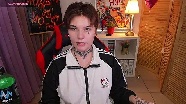 mekurisu online show from February 2025 02:58:02 PM