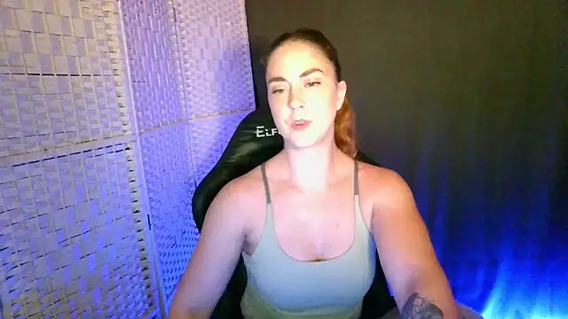 Snapshot of KayleyxEmily chatting on January 2026 09:07:02 PM KayleyxEmily online show from January 2026 09:07:02 PM