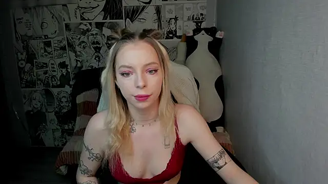 Martha Cameron online show from February 2025 11:15:01 PM