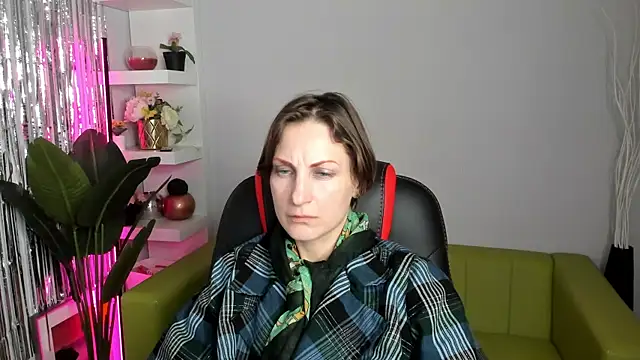 AuroraScript online show from January 2025 01:00:02 AM