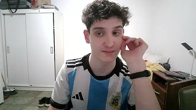 Spicylemon01 online show from May 2026 03:23:02 AM