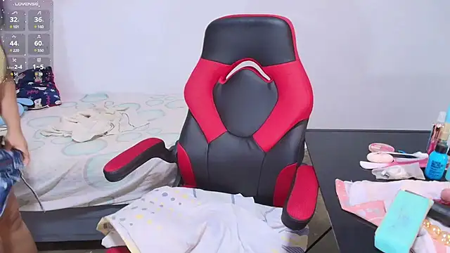 italy   boobs online show from March 2025 12:48:01 PM