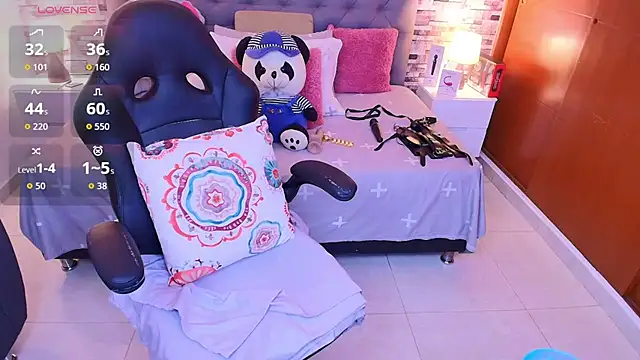 italy   boobs online show from November 2025 12:37:01 PM