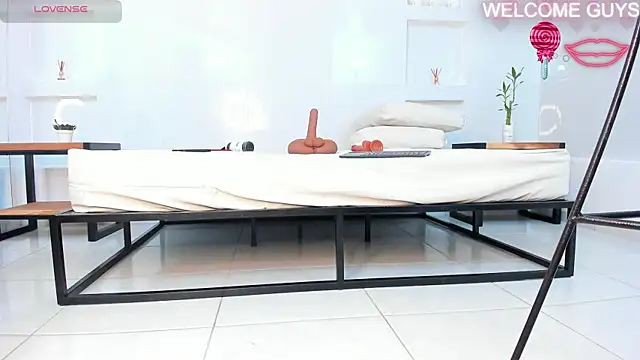 julietha taylor online show from January 2025 09:02:02 AM