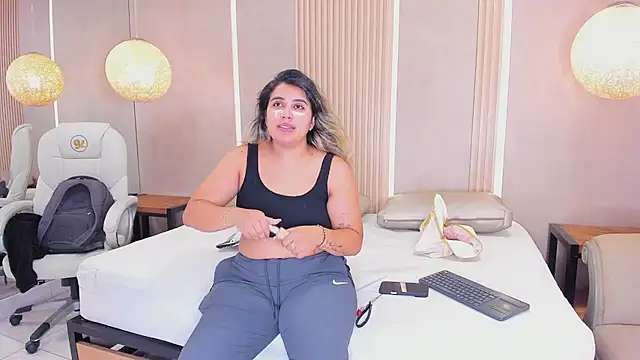 julietha taylor online show from July 2026 03:03:01 AM