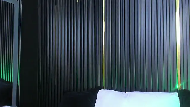 Snapshot of AndyBlake_ chatting on March 2025 02:51:01 AM AndyBlake online show from March 2025 02:51:01 AM