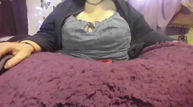 Alli Kat online show from January 2025 06:30:01 PM