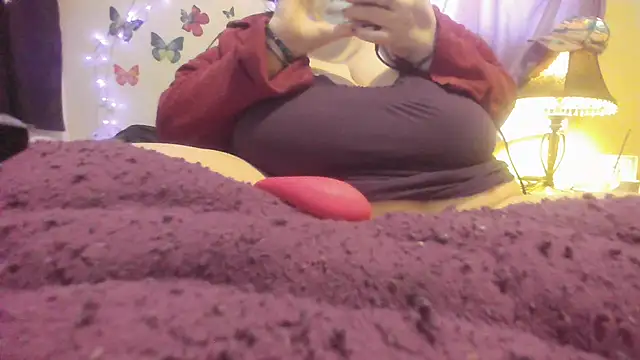 Alli Kat online show from February 2025 08:00:01 PM