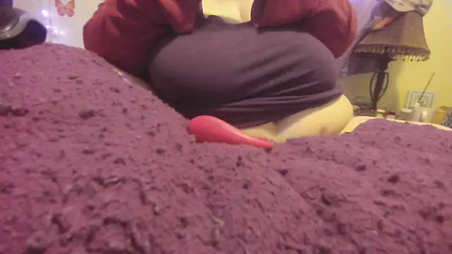 Alli Kat online show from February 2025 07:59:01 PM