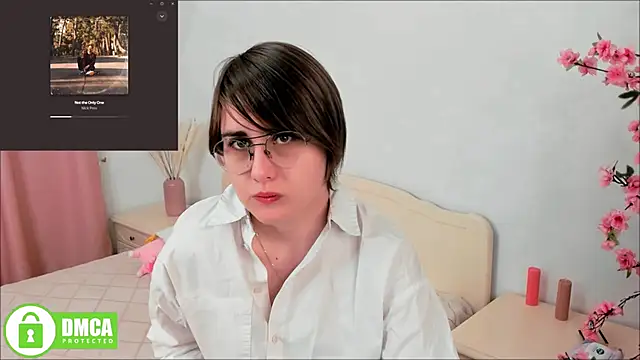 Snapshot of Funny_bunnyy chatting on December 2024 09:06:01 PM Funny bunnyy online show from December 2024 09:06:01 PM