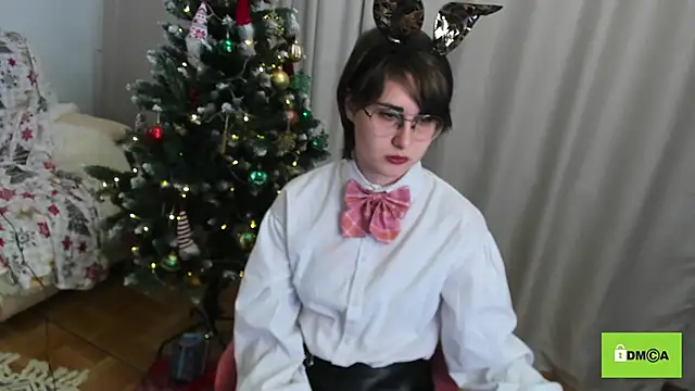 Snapshot of Funny_bunnyy chatting on December 2024 12:20:01 AM Funny bunnyy online show from December 2024 12:20:01 AM