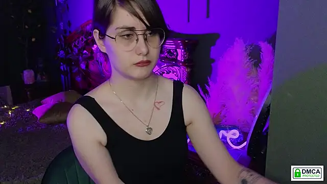 Snapshot of Funny_bunnyy chatting on February 2025 02:57:02 AM Funny bunnyy online show from February 2025 02:57:02 AM