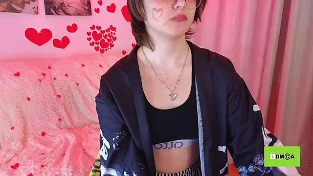 Snapshot of Funny_bunnyy chatting on February 2025 05:19:02 AM Funny bunnyy online show from February 2025 05:19:02 AM