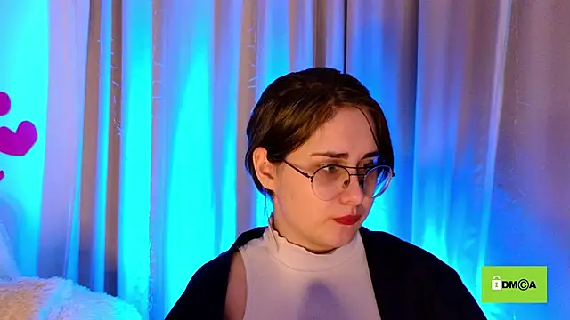 Snapshot of Funny_bunnyy chatting on February 2025 05:11:02 AM Funny bunnyy online show from February 2025 05:11:02 AM