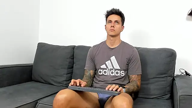 Snapshot of JeanBroc chatting on September 2025 08:52:02 PM JeanBroc online show from September 2025 08:52:02 PM