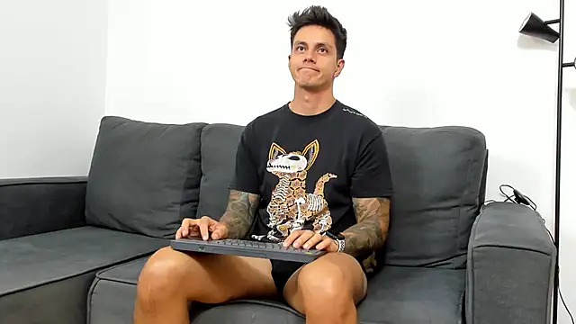 Snapshot of JeanBroc chatting on September 2025 09:03:02 PM JeanBroc online show from September 2025 09:03:02 PM