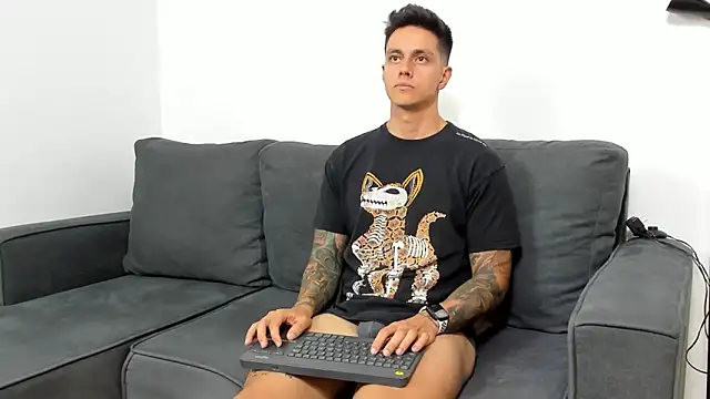 Snapshot of JeanBroc chatting on October 2025 08:54:02 PM JeanBroc online show from October 2025 08:54:02 PM