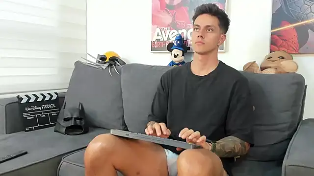 Snapshot of JeanBroc chatting on December 2025 08:03:01 PM JeanBroc online show from December 2025 08:03:01 PM