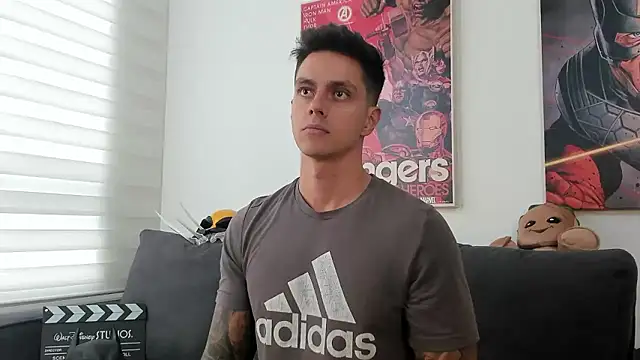 Snapshot of JeanBroc chatting on January 2026 07:29:01 PM JeanBroc online show from January 2026 07:29:01 PM