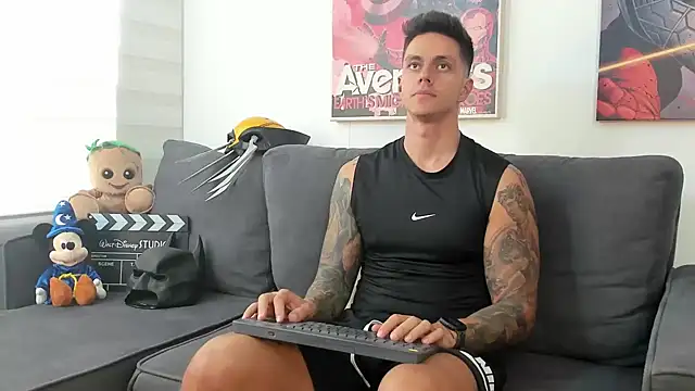 Snapshot of JeanBroc chatting on February 2026 07:39:02 PM JeanBroc online show from February 2026 07:39:02 PM