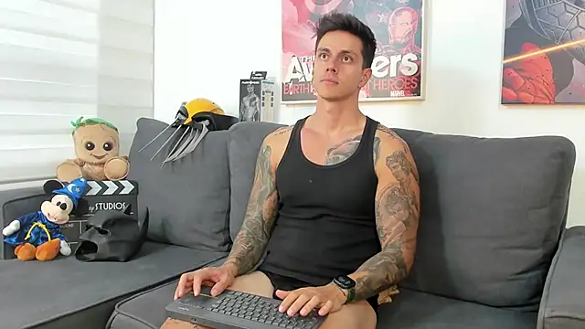 Snapshot of JeanBroc chatting on February 2026 07:48:01 PM JeanBroc online show from February 2026 07:48:01 PM