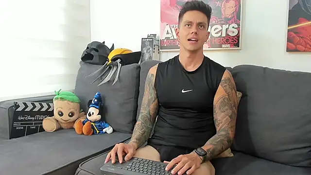 JeanBroc online show from May 2026 07:01:01 PM