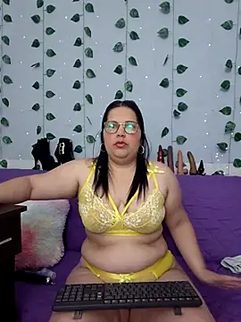 kiara scottt online show from February 2026 08:30:02 AM