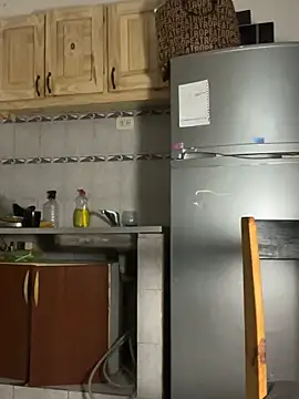 Snapshot of PEACHY439 chatting on September 2025 04:36:02 AM PEACHY439 online show from September 2025 04:36:02 AM