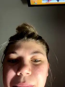 Snapshot of PEACHY439 chatting on November 2025 05:17:01 AM PEACHY439 online show from November 2025 05:17:01 AM