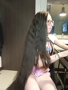 Snapshot of milena_23x chatting on January 2025 05:31:01 AM milena 23x online show from January 2025 05:31:01 AM