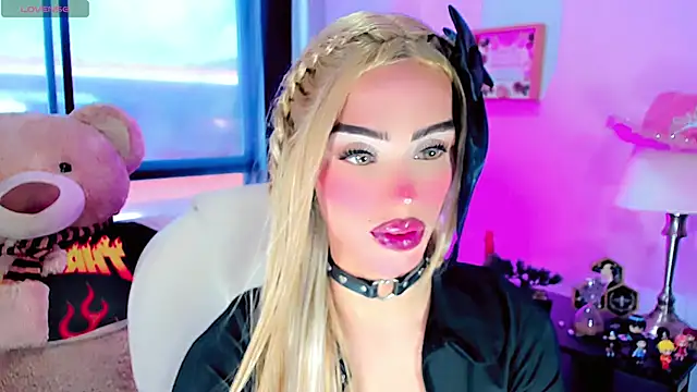 dollswit01 online show from January 2025 08:18:01 PM