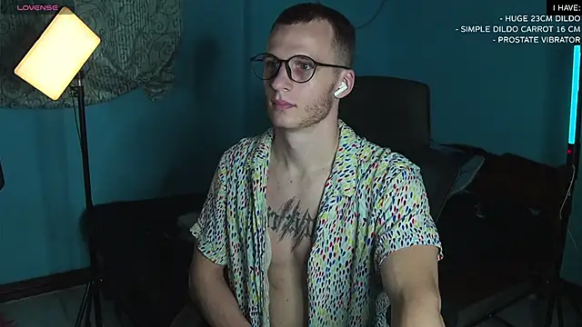 Snapshot of mickeypict chatting on February 2025 03:41:02 PM mickeypict online show from February 2025 03:41:02 PM