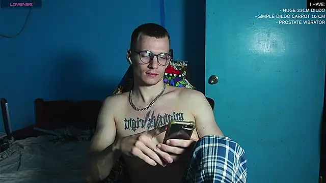 Snapshot of mickeypict chatting on March 2025 12:51:01 PM mickeypict online show from March 2025 12:51:01 PM