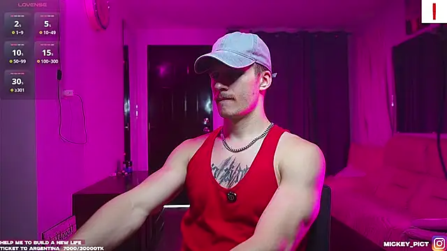 Snapshot of mickeypict chatting on October 2025 10:40:01 PM mickeypict online show from October 2025 10:40:01 PM