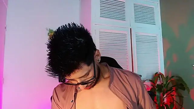 Snapshot of Colby_brown03 chatting on November 2025 07:46:02 PM Colby brown03 online show from November 2025 07:46:02 PM