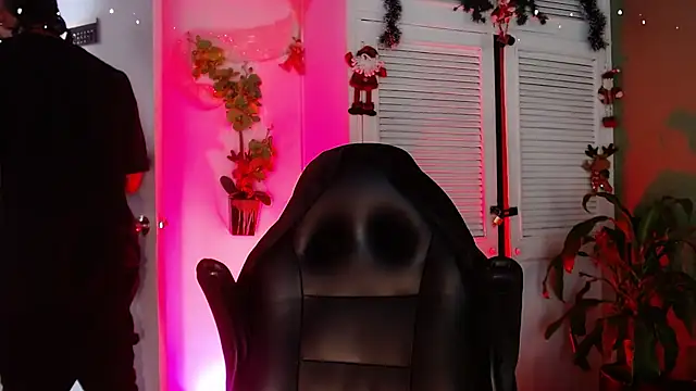 Snapshot of Colby_brown03 chatting on December 2025 07:53:02 PM Colby brown03 online show from December 2025 07:53:02 PM