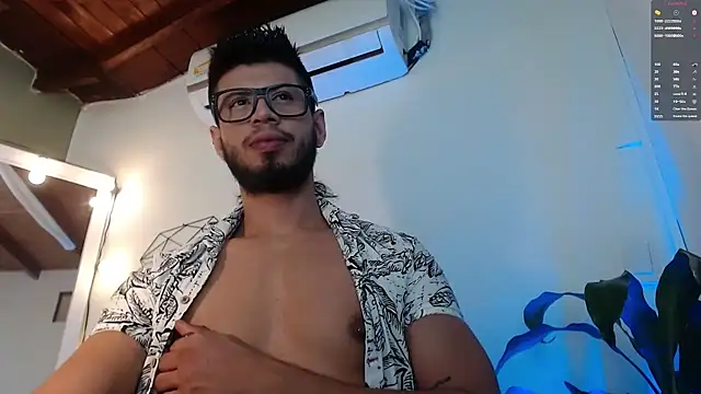 Snapshot of Colby_brown03 chatting on January 2026 12:53:02 PM Colby brown03 online show from January 2026 12:53:02 PM