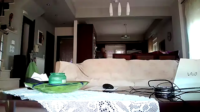 Snapshot of Kalia_Cross chatting on November 2025 06:47:02 AM Kalia Cross online show from November 2025 06:47:02 AM