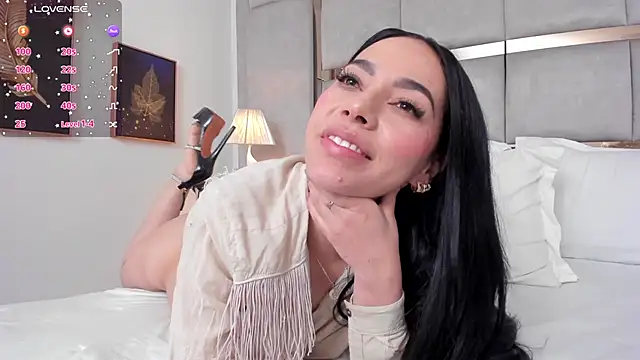 AmbarJensen online show from January 2025 06:21:01 PM