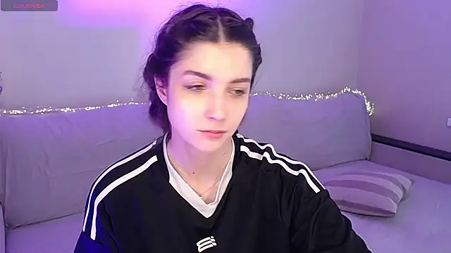 Abigail Wills online show from July 2026 12:03:02 PM