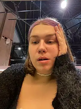 SuzieMurray online show from December 2024 12:30:02 PM