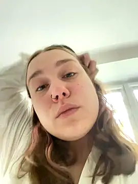 SuzieMurray online show from September 2025 12:38:02 PM