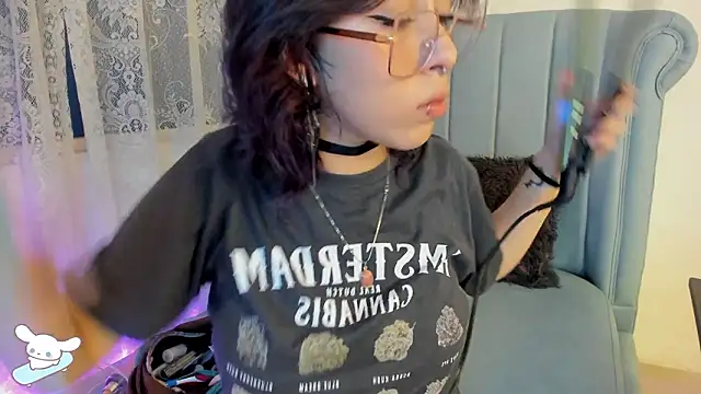 AlexaFoxy18 online show from January 2026 07:35:02 AM