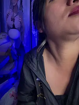 Im Little online show from December 2024 03:49:01 AM