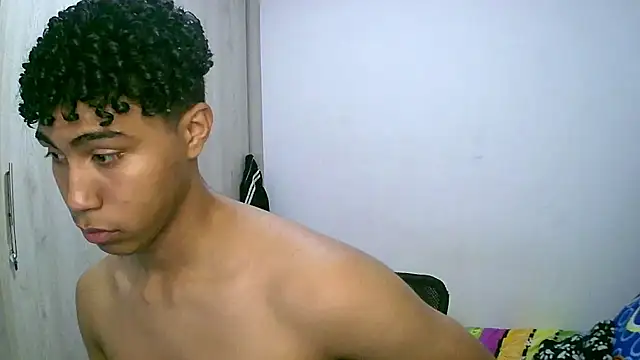 Snapshot of sexy_diamante_ chatting on November 2025 02:00:01 AM sexy diamante online show from November 2025 02:00:01 AM