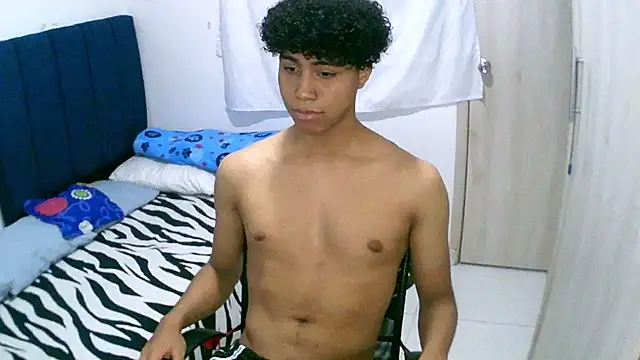 Snapshot of sexy_diamante_ chatting on January 2026 02:25:02 AM sexy diamante online show from January 2026 02:25:02 AM