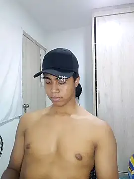 Snapshot of sexy_diamante_ chatting on February 2026 06:14:01 PM sexy diamante online show from February 2026 06:14:01 PM